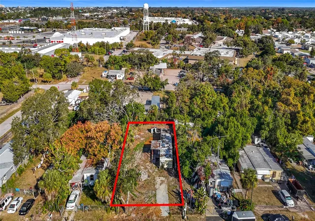 Photo 3 of Manufactured home for sale at 7135 Elizabeth Ave, Hudson, FL 34667 | MLS# TB8452165 | Listing updated on 2026-09-10