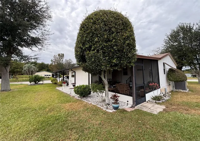 Photo 3 of Manufactured home for sale at 3833 Olax Ct, Zellwood, FL 32798 | MLS# O6364369 | Listing updated on 2026-09-30