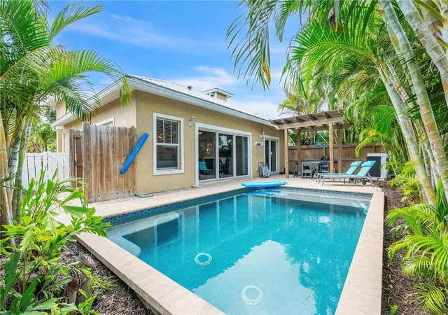 Photo 3 of Single family home for sale at 302 67th Street, Holmes Beach, FL 34217 | MLS# A4674440 | Listing updated on 2026-09-10