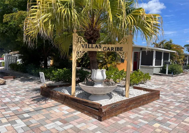 Multi family home for sale at 503 N Osprey Ave, SARASOTA, FL 34236 | MLS# A4674885