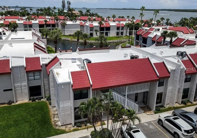 Photo 1 of Condo for sale at 1801 Gulf Dr N #176, Bradenton Beach, FL 34217 | MLS# A4674901 | Listing updated on 2026-09-10