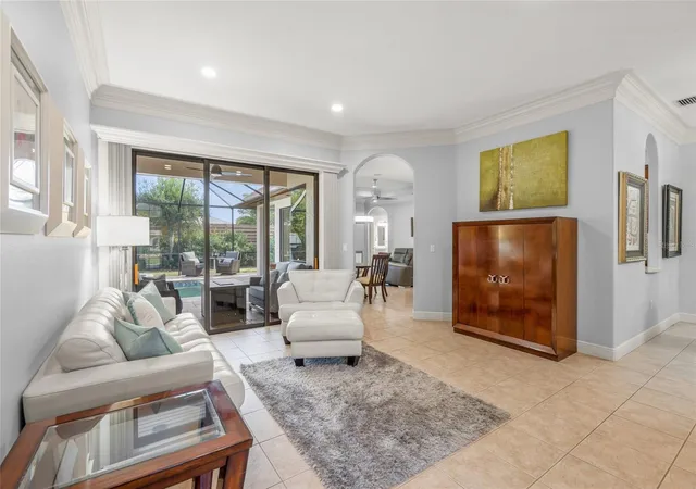 Photo 4 of Single family home for sale at 5343 Nathaniel Pl, Sarasota, FL 34233 | MLS# A4674920 | Listing updated on 2026-09-11