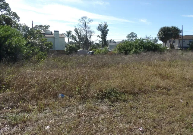 Photo 3 of Land for sale at 523 Doric Ct, Tarpon Springs, FL 34689 | MLS# TB8456173 | Listing updated on 2026-09-24