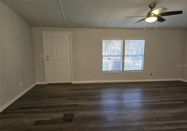 Photo 3 of Manufactured home for sale at 8013 Formby St, Riverview, FL 33578 | MLS# P4937282 | Listing updated on 2026-10-02