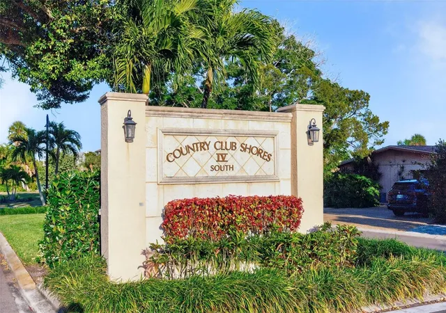Photo 3 of Single family home for sale at 562 Ranger Ln, Longboat Key, FL 34228 | MLS# A4675541 | Listing updated on 2026-09-26