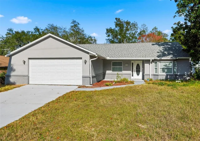 Photo 2 of Single family home for sale at 1508 Gold Rd, Spring Hill, FL 34609 | MLS# W7881539 | Listing updated on 2026-09-10