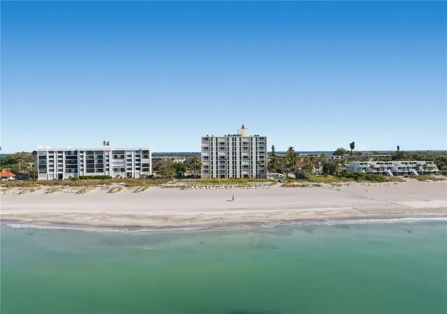 Photo 3 of Condo for sale at 4485 Gulf Of Mexico Dr #402, Holmes Beach, FL | MLS# A4675789 | Listing updated on 2026-09-09