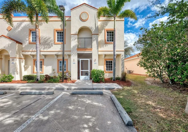 Photo 2 of Townhouse for sale at 1246 Rio De Janeiro Ave #510, Punta Gorda, FL 33983 | MLS# C7519279 | Listing updated on 2026-10-02