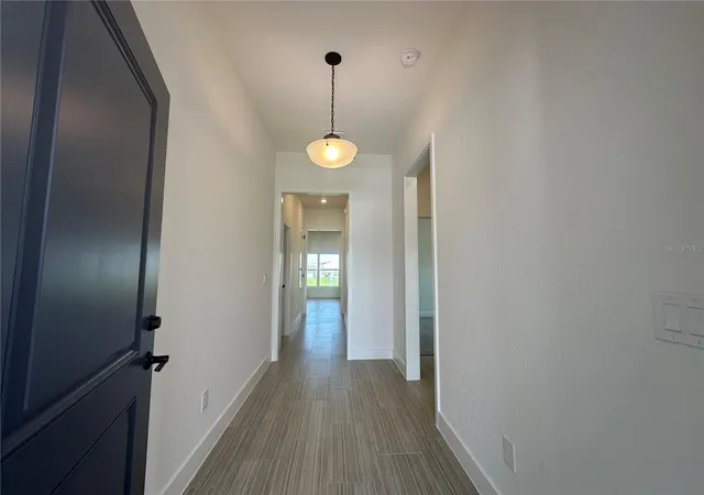 Photo 3 of Single family home for sale at 12547 Ne 48th Terrace, Oxford, FL 34484 | MLS# OM715518 | Listing updated on 2026-09-29
