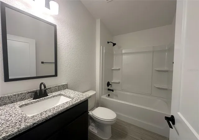 Photo 4 of Single family home for sale at 12547 NE 48th Terrace, Oxford, FL 34484 | MLS# OM715518 | Listing updated on 2026-09-29