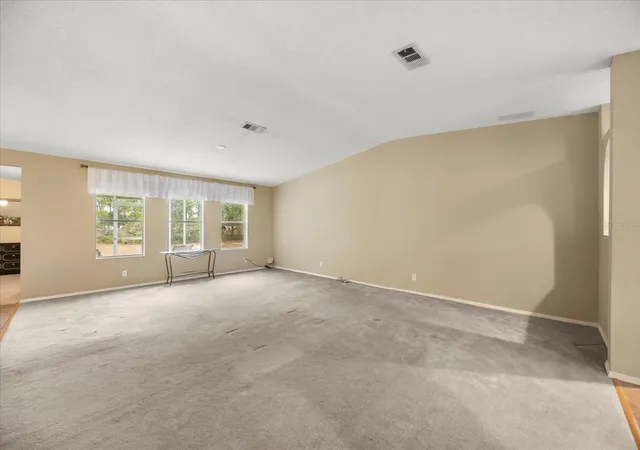 Photo 3 of Manufactured home for sale at 2632 Lake Grassmere Cir #1854, Zellwood, FL 32798 | MLS# O6369459 | Listing updated on 2026-09-11