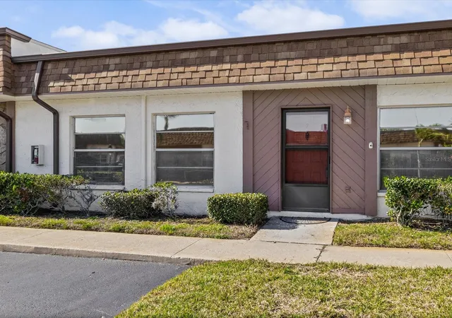Photo 1 of Condo for sale at 6037 Chesham Dr #7, New Port Richey, FL 34653 | MLS# W7881666 | Listing updated on 2026-09-09