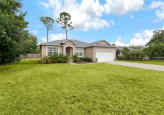 Photo 2 of Single family home for sale at 2727 Ramsey Dr, Apopka, FL 32703 | MLS# O6370011 | Listing updated on 2026-09-23
