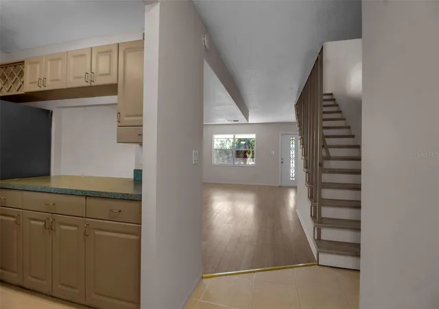 Listing Photo 5 - Condo for sale in building located at 3212 Ramblewood Dr N, SARASOTA, FL 34237 - Unit #3212