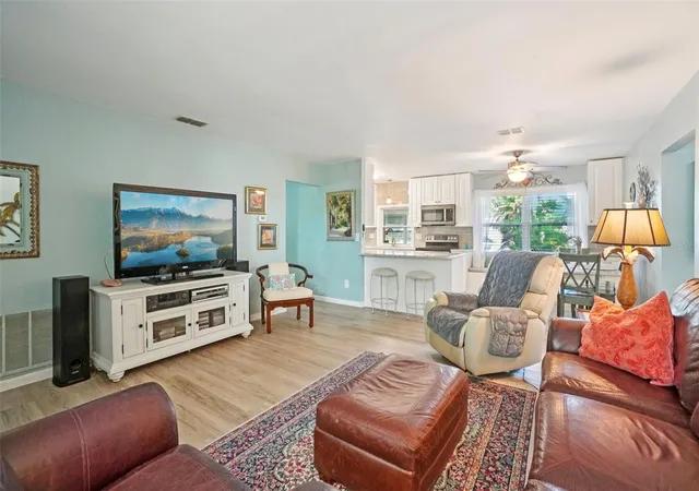 Photo 4 of Single family home for sale at 2137 Malcolm Dr, Palm Harbor, FL 34684 | MLS# TB8462729 | Listing updated on 2026-10-06