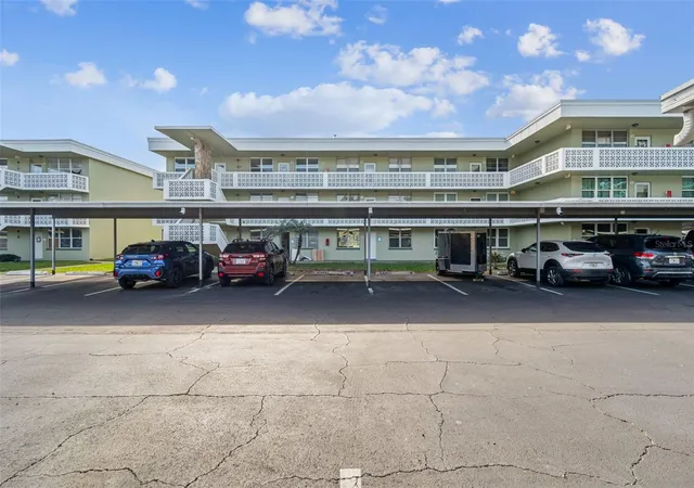 Photo 4 of Condo for sale at 4885 1st Street NE #203, Saint Petersburg, FL 33703 | MLS# TB8464556 | Listing updated on 2026-09-14