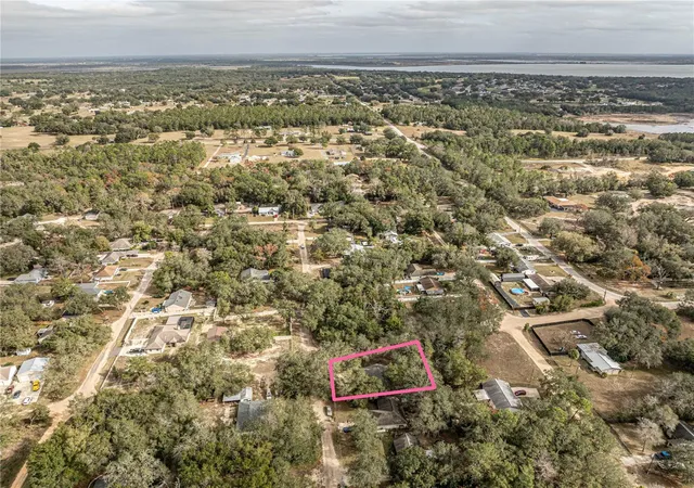 Photo 4 of Single family home for sale at 4438 Calamondin St, Lady Lake, FL 32159 | MLS# G5106731 | Listing updated on 2026-10-08