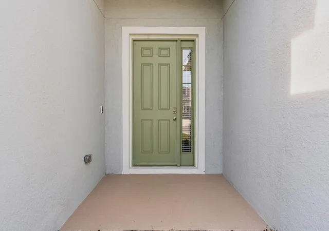 Photo 3 of Single family home for sale at 3507 Golden Wheat Ln, Plant City, FL 33565 | MLS# TB8465319 | Listing updated on 2026-10-01