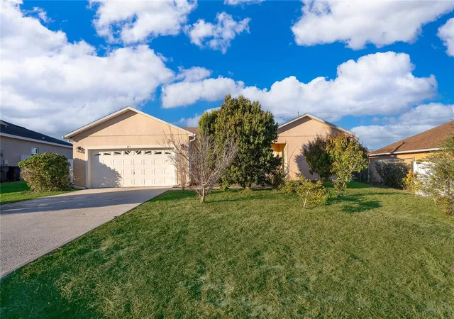 Photo 1 of Single family home for sale at 213 Big Black Dr, Kissimmee, FL 34759 | MLS# S5142262 | Listing updated on 2026-09-14