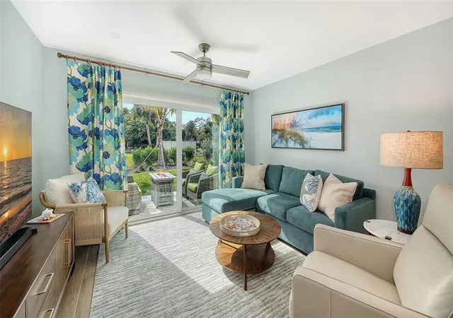 Photo 4 of House for sale at 4720 Gulf Of Mexico Dr #Villa 2, Longboat Key, FL 34228 | MLS# A4679458 | Listing updated on 2026-10-10