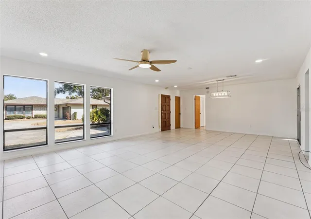 Photo 4 of Sale Pending at 1457 Magellan Cir #1003, Orlando, FL 32818 | MLS# O6376113 | Listing updated on 2026-10-19