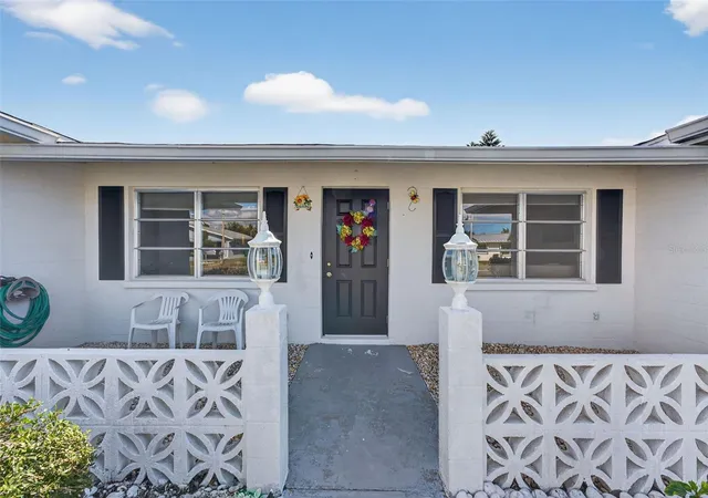 Photo 2 of Single family home for sale at 1735 Loralin Dr, Englewood, FL 34223 | MLS# D6145776 | Listing updated on 2026-09-11