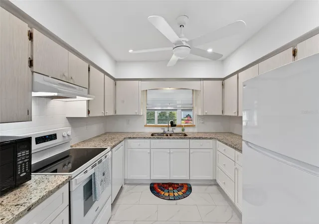 Photo 4 of Single family home for sale at 1735 Loralin Dr, Englewood, FL 34223 | MLS# D6145776 | Listing updated on 2026-09-11
