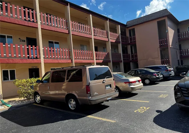 Condo for sale at 4112 Heron Way #B106, BRADENTON, FL 34205 | MLS# A4679671