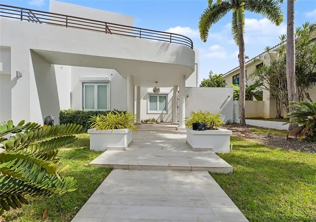 Photo 1 of Sale Pending at 2a Gigi St Urbsanta Maria, San Juan, PR 00927 | MLS# PR9118783 | Listing updated on 2026-10-24