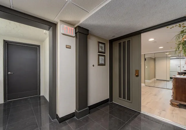 Photo 3 of Condo for sale at 1480 Gulf Blvd #610, Clearwater Beach, FL 33767 | MLS# TB8468674 | Listing updated on 2026-10-17
