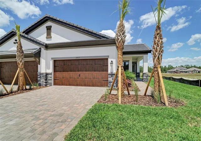 Photo 1 of Single family home for sale at 35517 Stableton Ln, Zephyrhills, FL 33541 | MLS# TB8470673 | Listing updated on 2026-09-13
