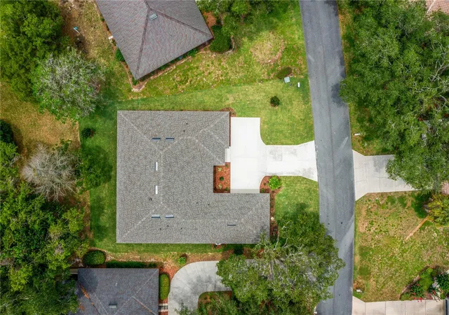 Photo 3 of Single family home for sale at 3030 W Bermuda Dunes Dr, Lecanto, FL 34461 | MLS# W7882622 | Listing updated on 2026-10-05