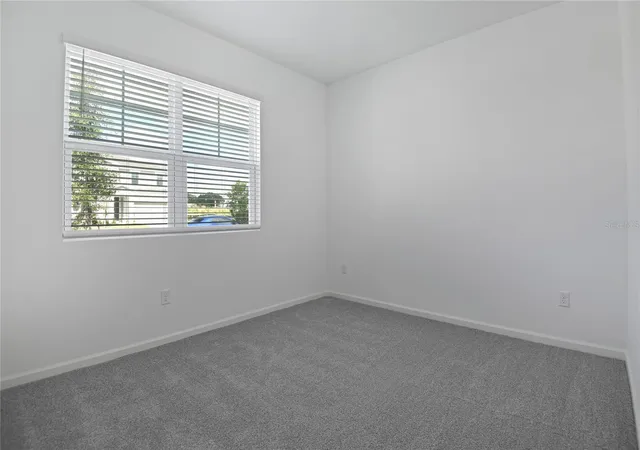 Photo 3 of Sale Pending at 1260 Daisy Hl Way, Dundee, FL 33838 | MLS# S5142939 | Listing updated on 2026-09-14
