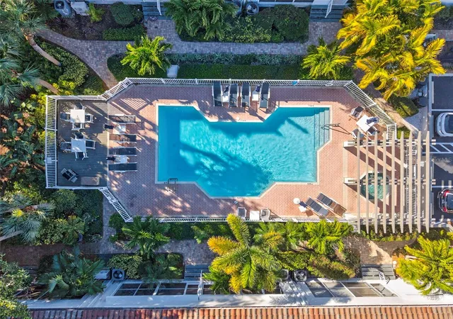 Photo 3 of Townhouse for sale at 903 Pinellas Bayway S #308, Saint Petersburg, FL 33715 | MLS# TB8472636 | Listing updated on 2026-10-15