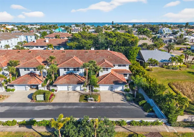 Photo 3 of Townhouse for sale at 903 Pinellas Bayway S #308, Saint Petersburg, FL 33715 | MLS# TB8472636 | Listing updated on 2026-10-26