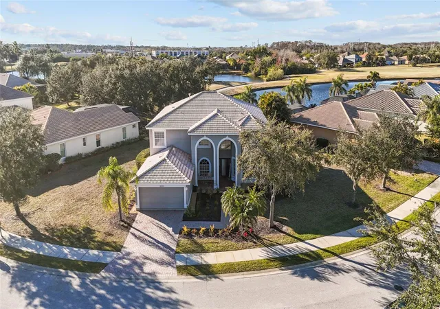 Photo 2 of Single family home for sale at 8844 Stone Harbour Loop, Bradenton, FL 34212 | MLS# A4681305 | Listing updated on 2026-10-02