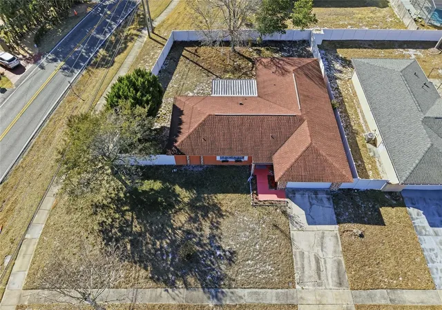 Photo 1 of Single family home for sale at 7002 Crestlake Dr, Orlando, FL 32819 | MLS# S5143293 | Listing updated on 2026-10-17