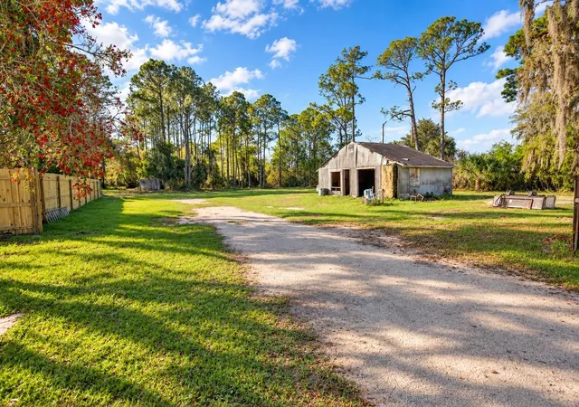 Photo 3 of Single family home for sale at 200 28th Street, Edgewater, FL 32141 | MLS# NS1087291 | Listing updated on 2026-09-24