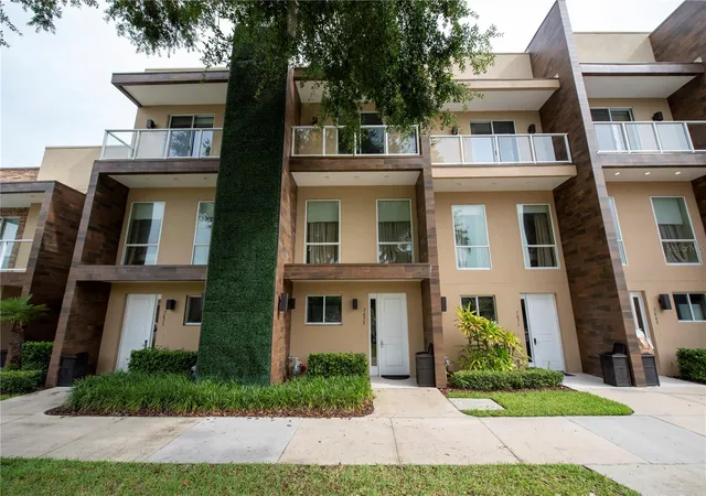 Photo 1 of Townhouse for sale at 7673 Recife Dr, Kissimmee, FL 34747 | MLS# O6380610 | Listing updated on 2026-10-27