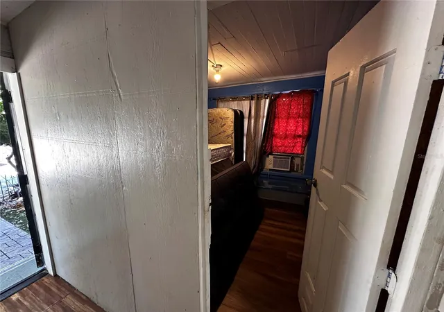 Photo 3 of Single family home for sale at 2415 Marconi St, Tampa, FL 33605 | MLS# TB8474757 | Listing updated on 2026-09-11