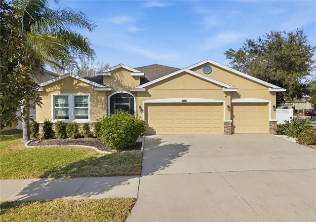 Photo 2 of Single family home for sale at 10420 Pleasant Spring Way, Riverview, FL 33578 | MLS# TB8475551 | Listing updated on 2026-10-07
