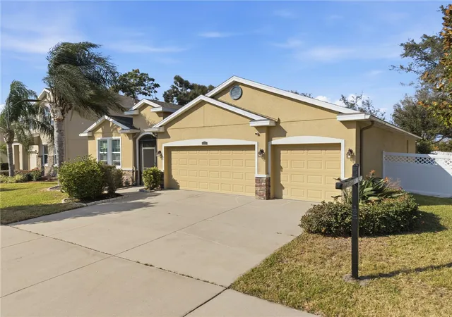 Photo 1 of Single family home for sale at 10420 Pleasant Spring Way, Riverview, FL 33578 | MLS# TB8475551 | Listing updated on 2026-10-07