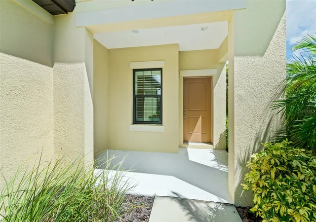 Photo 4 of Sale Pending at 243 Cassano Dr, Nokomis, FL 34275 | MLS# A4682482 | Listing updated on 2026-09-12