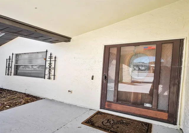Photo 3 of Single family home for sale at 12813 Kellywood Cir, Hudson, FL 34669 | MLS# TB8476286 | Listing updated on 2026-09-15