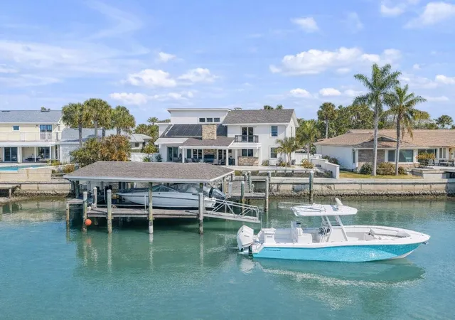 Photo 4 of Single family home for sale at 102 Via Duomo, New Smyrna Beach, FL 32169 | MLS# NS1087367 | Listing updated on 2026-10-10
