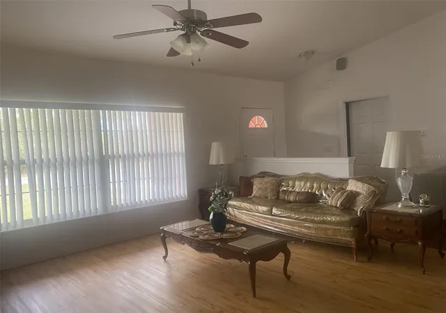 Photo 4 of Single family home for sale at 1720 Cassidy Dr, St Cloud, FL 34771 | MLS# S5144030 | Listing updated on 2026-09-14
