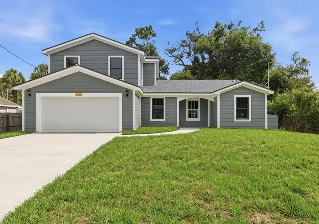 Single family home for sale at 1615 31st Avenue E, Bradenton, FL 34208 | MLS# A4682980 | Listing updated on 2026-09-12