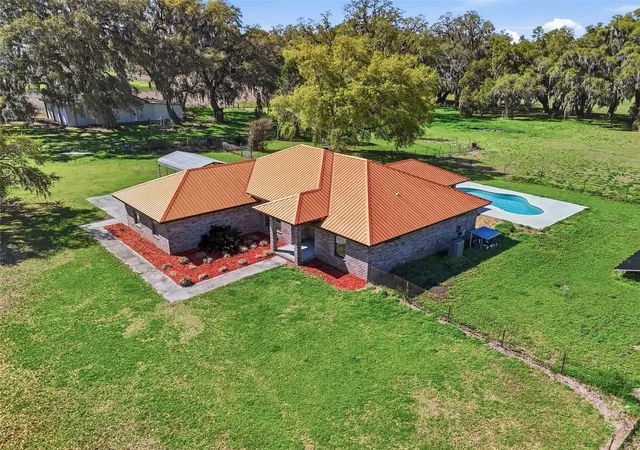 Photo 1 of Single family home for sale at 462 Sw Fairlington Ct, Lake City, FL 32025 | MLS# GC537665 | Listing updated on 2026-09-28
