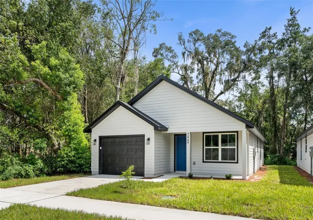 Photo 1 of Single family home for sale at 2449 Se 10th Avenue, Gainesville, FL 32641 | MLS# O6383724 | Listing updated on 2026-09-09