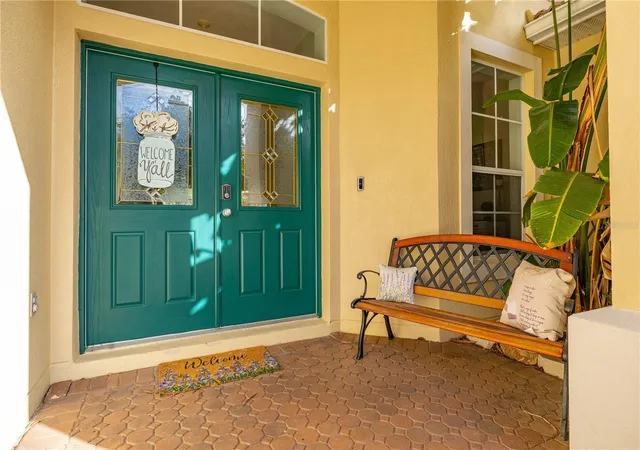 Photo 2 of Single family home for sale at 1831 Windward Oaks Ct, Kissimmee, FL 34746 | MLS# O6383771 | Listing updated on 2026-10-14